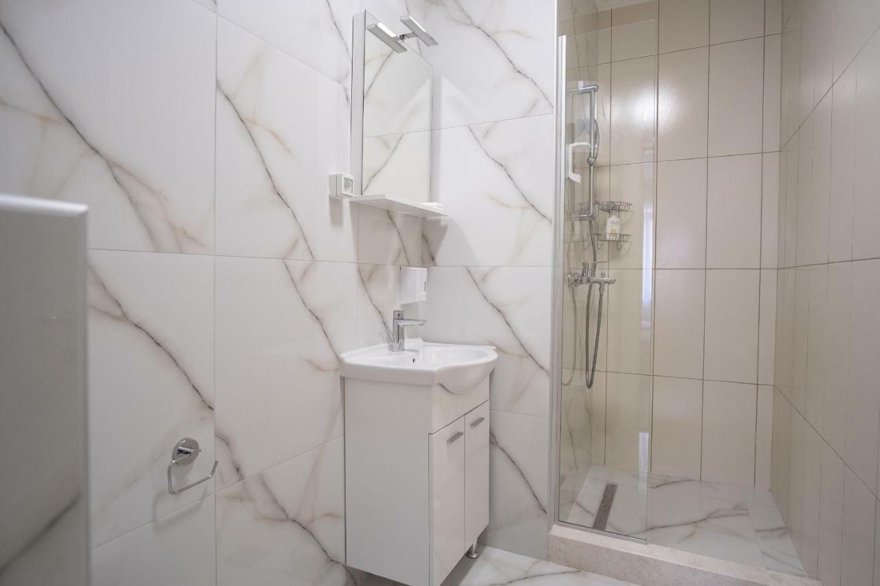 Apartmani Vila Kosa Trebinje Zimmer foto